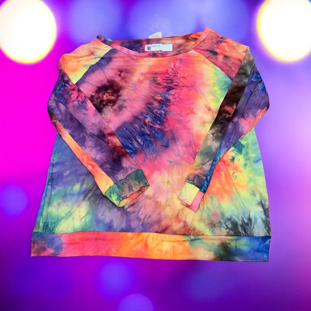 NEW Women’s Tye Dye Long Sleeve Top (XL)
